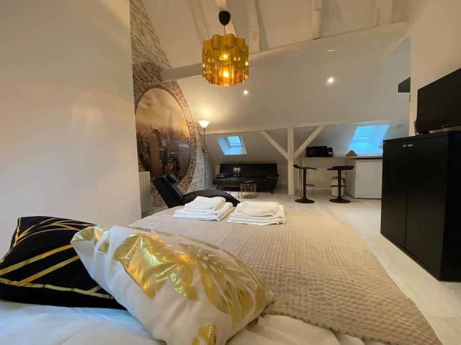 Apartament Esprit New York ........ Au Coeur De Miluza Zewnętrze zdjęcie